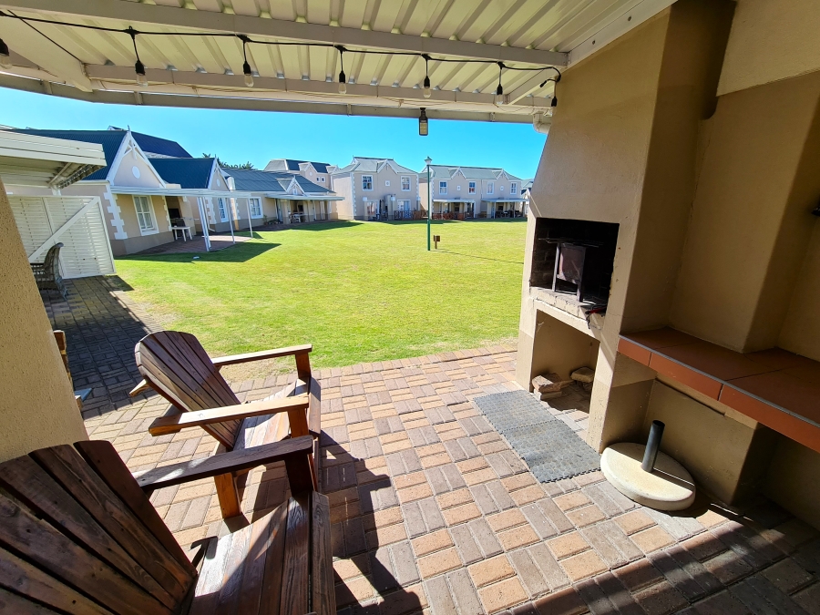 3 Bedroom Property for Sale in Marina Martinique Eastern Cape